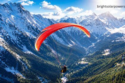 Paragliding in Manali with stunning Himalayan mountain views.